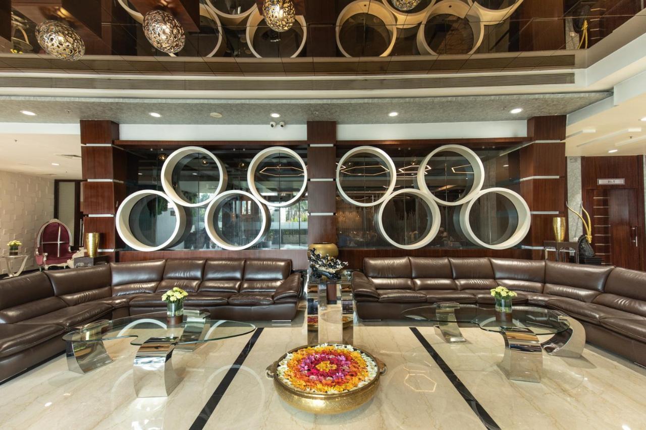 Hotel Sandy'S Tower Bhubaneswar Extérieur photo