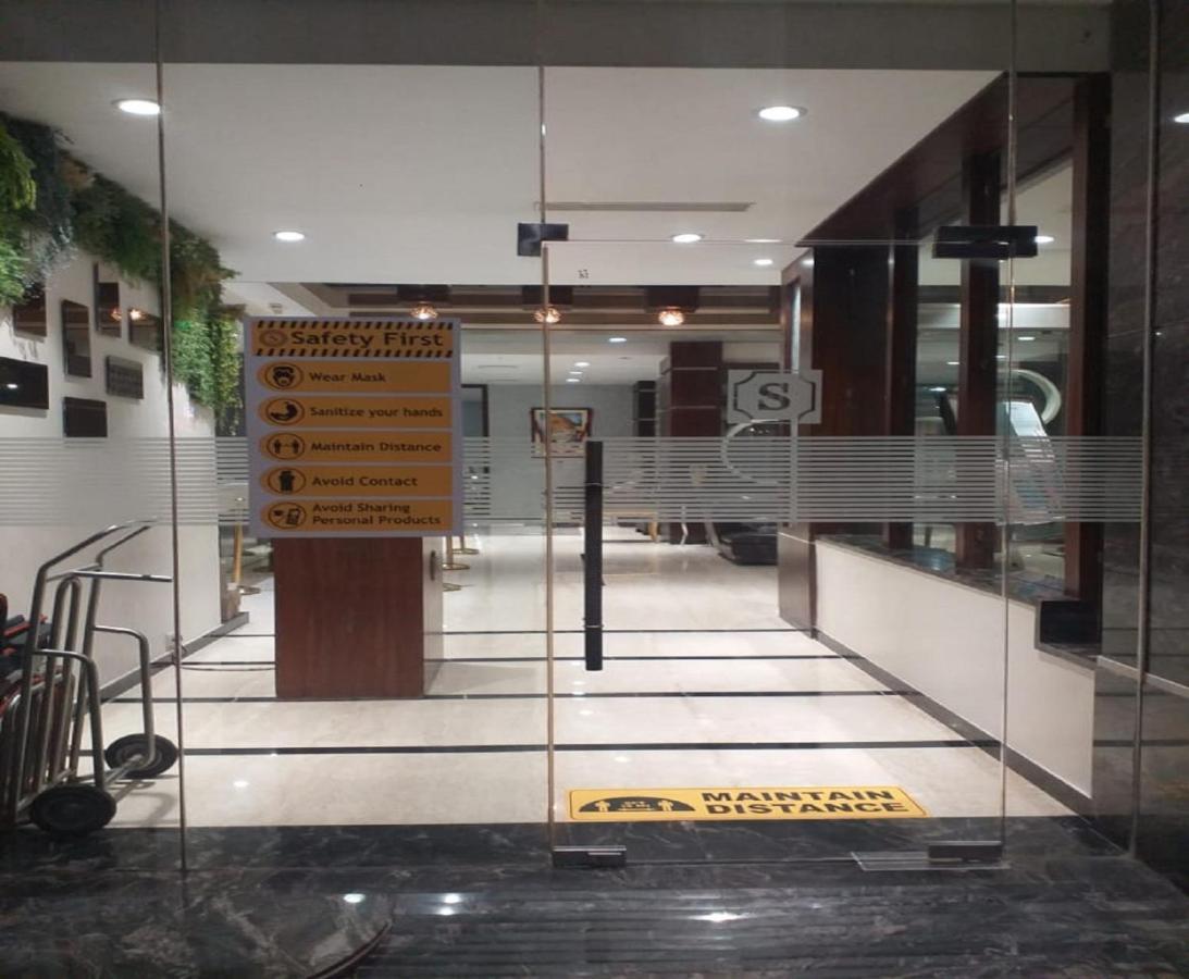 Hotel Sandy'S Tower Bhubaneswar Extérieur photo
